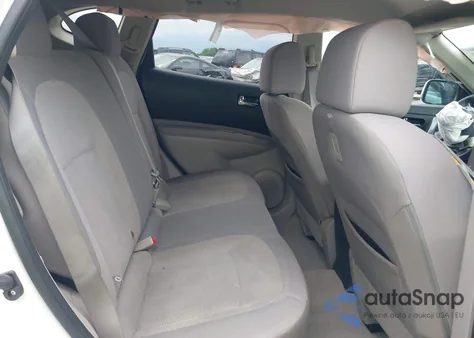 2013 Nissan Rogue S z USA, uszkodzony, nr VIN JN8AS5MT4DW001353